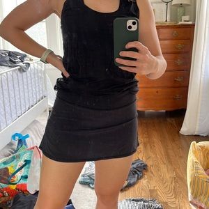 Black lululemon skirt